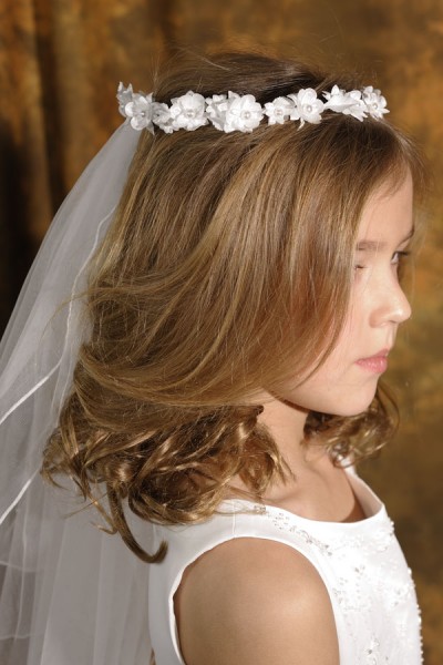 First Communion Flower and Pearl Wreath Veil - White