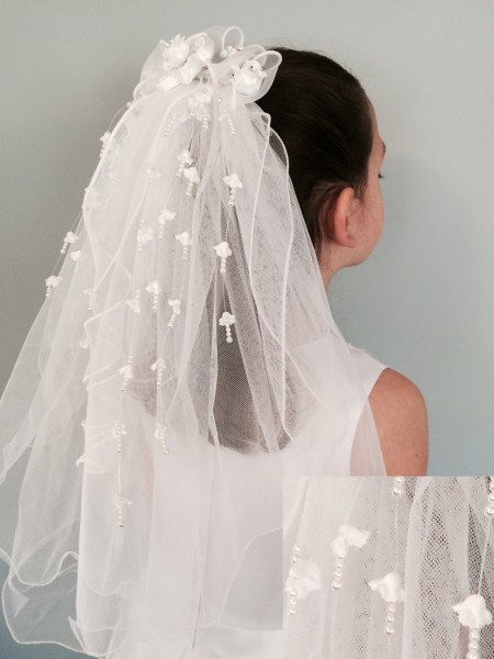 Satin Flower Center Veil with Faux Pearl Streamers - White