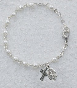 Irish First Communion Faux Pearl Bracelet with Miraculous and Celtic Cross Charm [MVC1064]